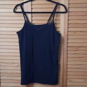 Torrid Lace V Neckline Adjustable Straps Camisole Size 1.